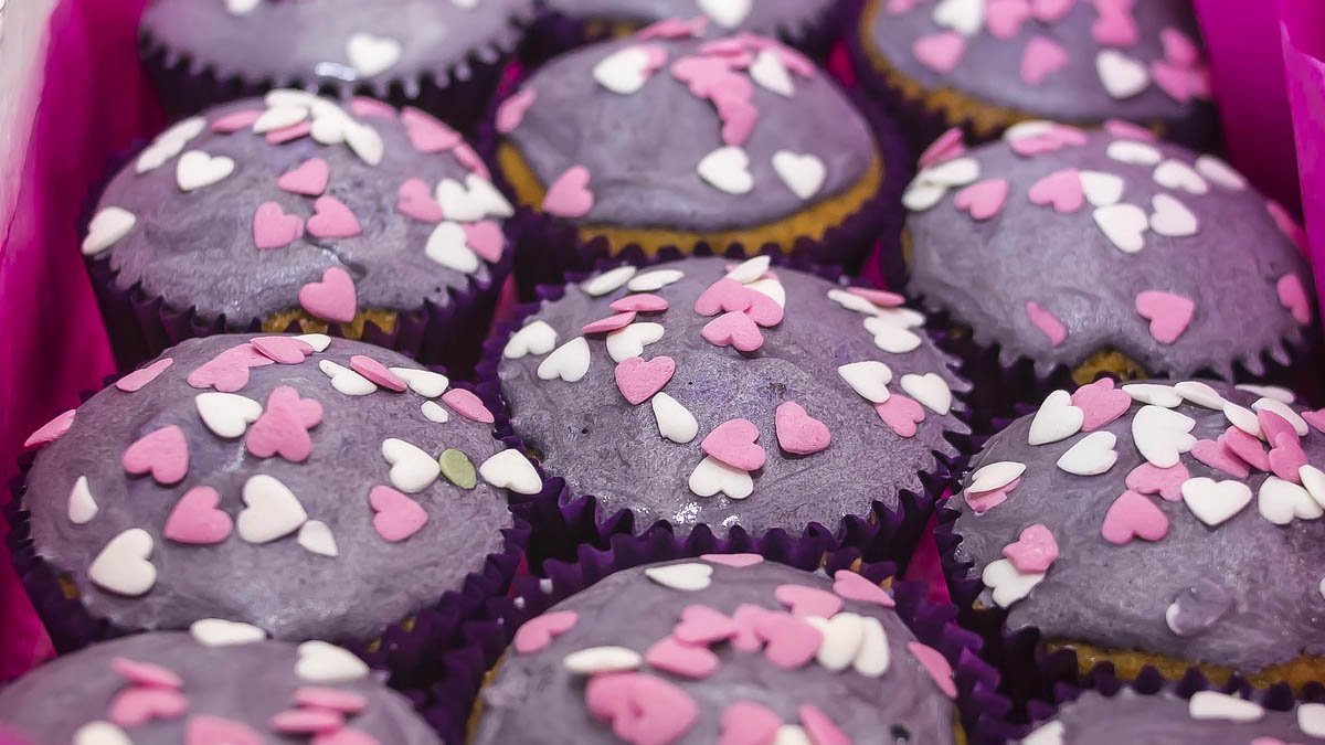 Cupcakes with hearts. Ready to eat!